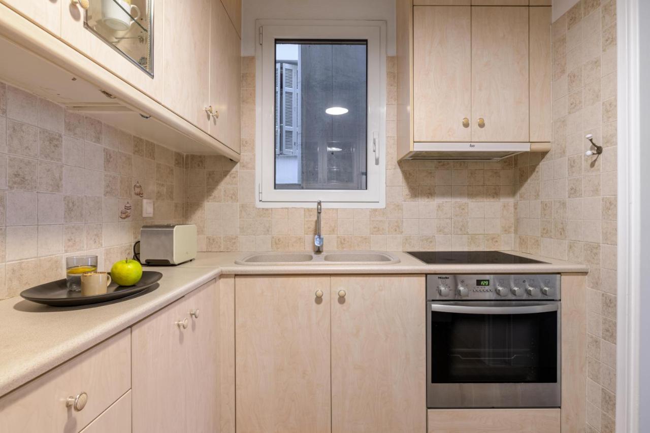 Aura Homes, Classic Apartment In Central Athén Kültér fotó